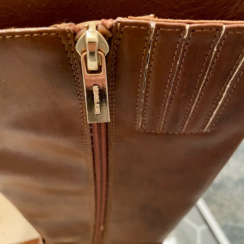GIRLS Michael Kors knee high boots - Picture 3 of 5